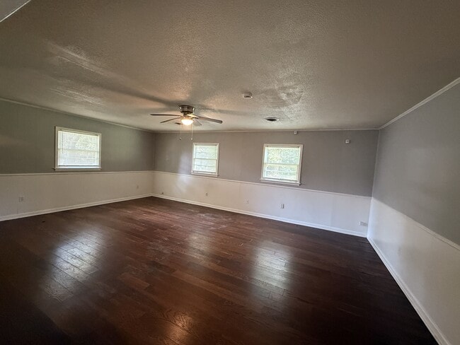 Photo - 4426 Narrow Lane Rd