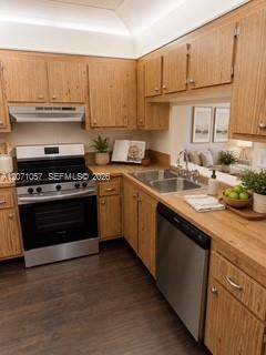 Photo - 3720 N Pine Island Rd Unidad 436