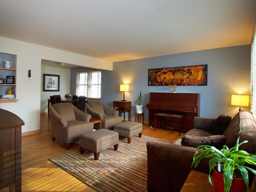 Photo - 1112 S MAPLE AVE (Oak Park, IL)