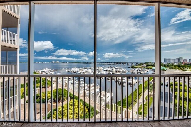 Building Photo - 2090 W First St Unit 609