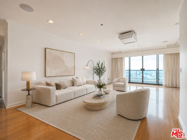 Building Photo - 10724 Wilshire Blvd Unit 1001