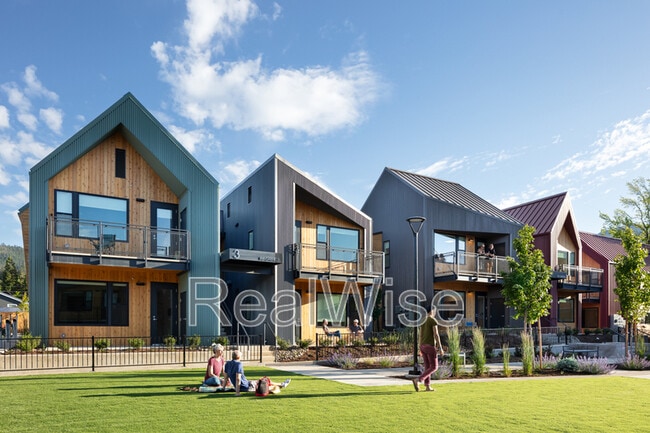 Photo - 1260 Quincy St