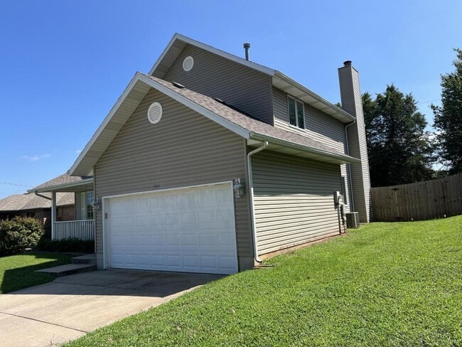 Photo - 1504 W Highpoint Cir