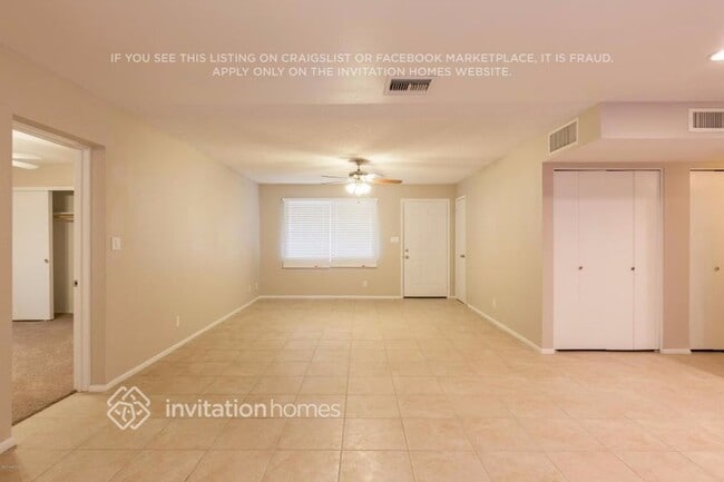 Photo - 1800 W Mountain View Dr