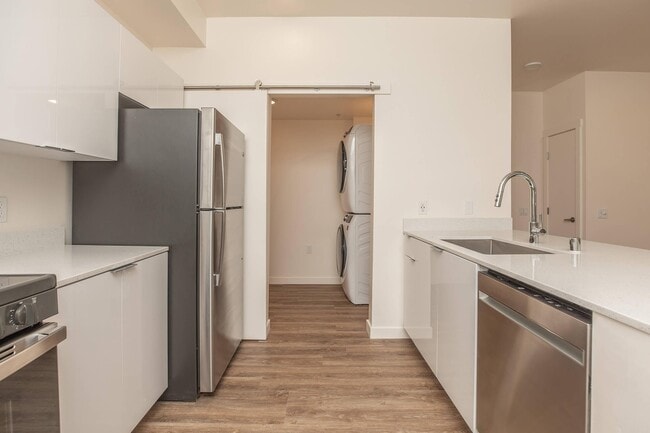 1x1 Kitchen and Laundry Room