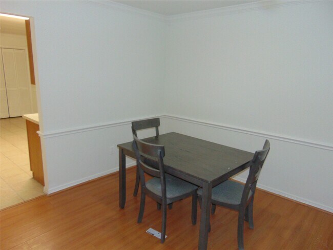 Photo - 8603 Rustling Leaves Dr