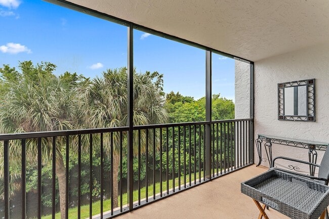 Photo - 1605 S US Hwy 1 Unit F305