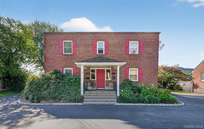 Building Photo - 17 Lafayette St Unit 3
