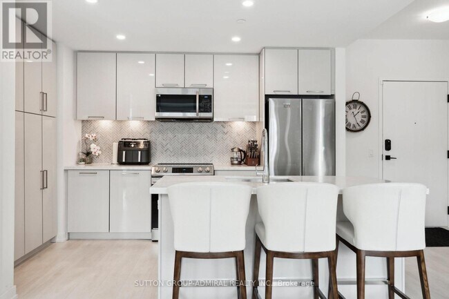 Photo - 415 Sea Ray Ave Unité 328