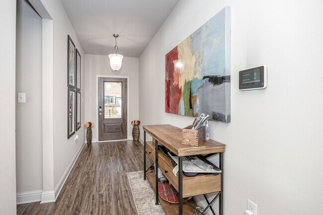 Photo - Beautiful 4 Bedroom 3 Bath Home!