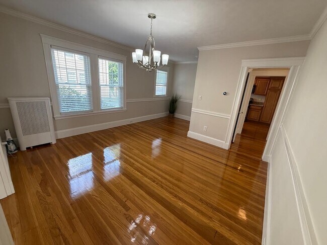 Photo - 508 School St