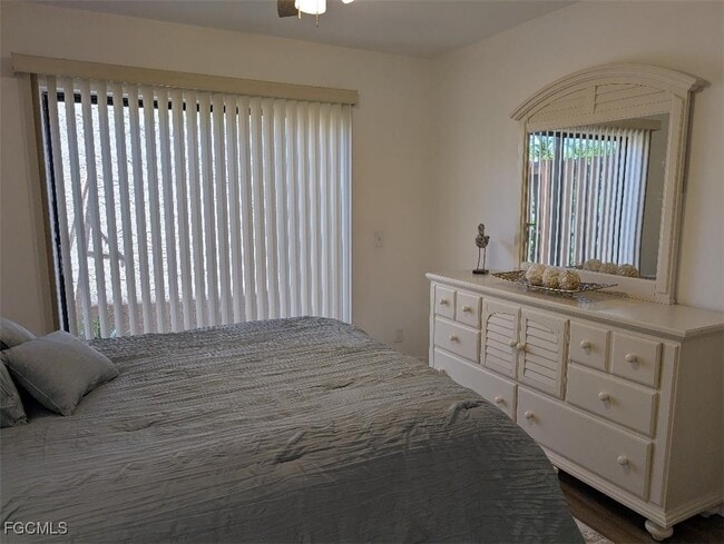 Photo - 15493 Admiralty Cir Unit 5
