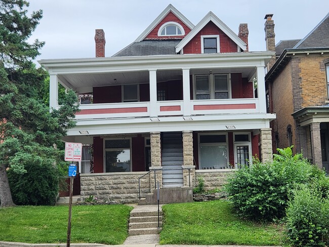 135 W Hubbard Ave Unidad 135 W. Hubbard