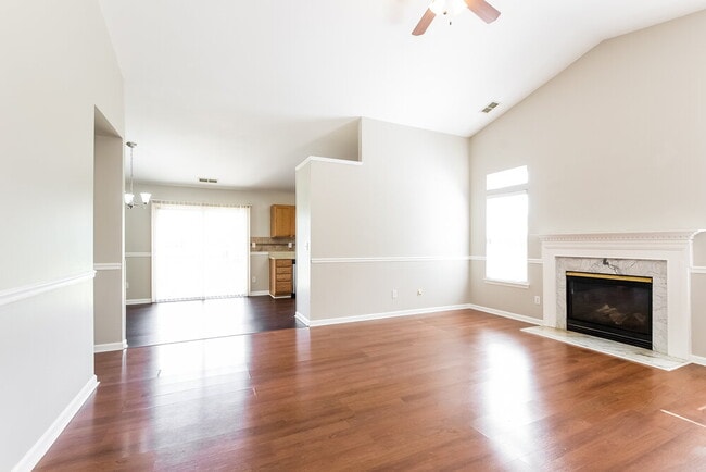 Photo - 12805 Beddingfield Dr