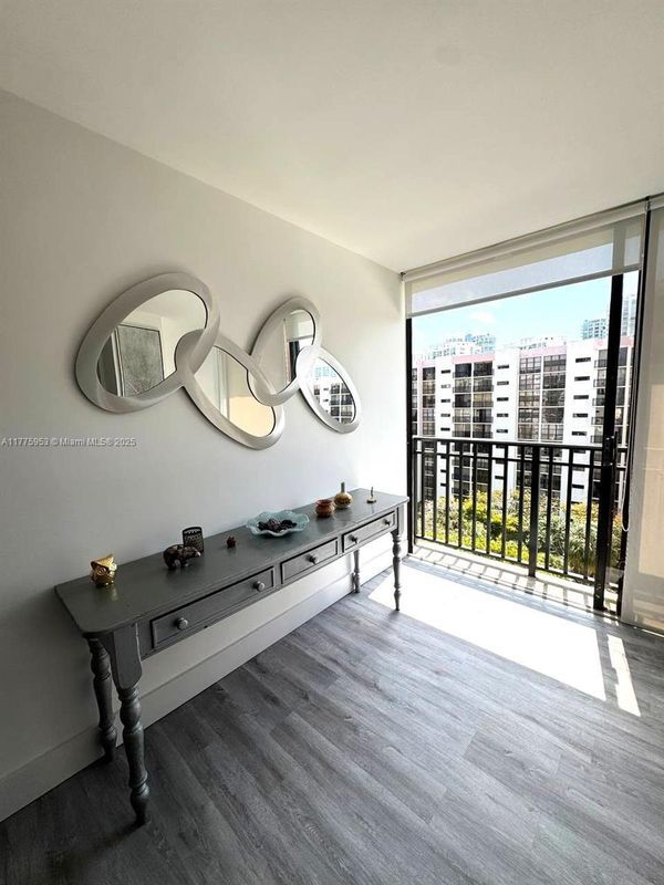 Photo - 17011 N Bay Rd Condo