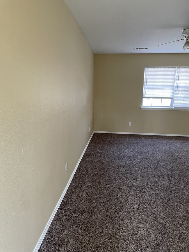 Photo - 609 S Mulberry St