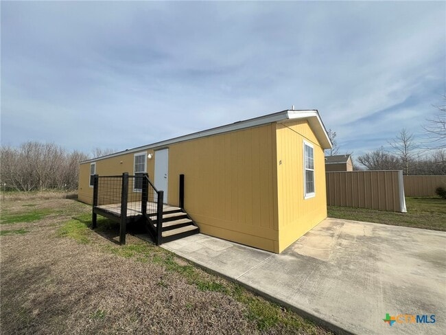 Photo - 1911 Wald Rd