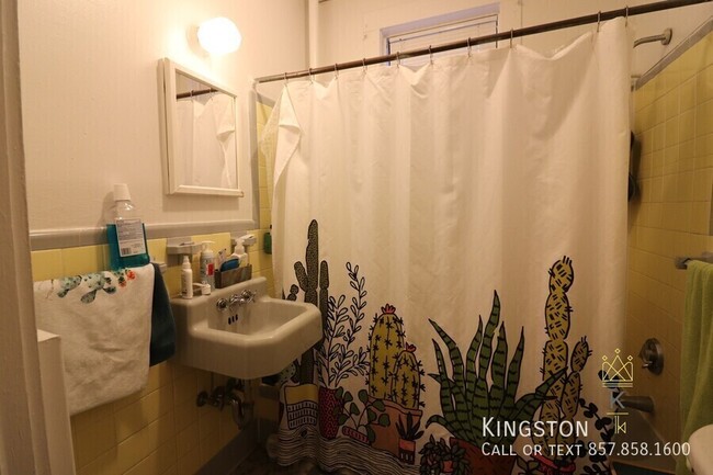 Photo - 124 Babcock St Unit 26B