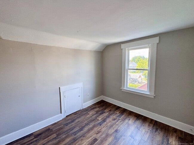 Photo - 28 French St Unit 6