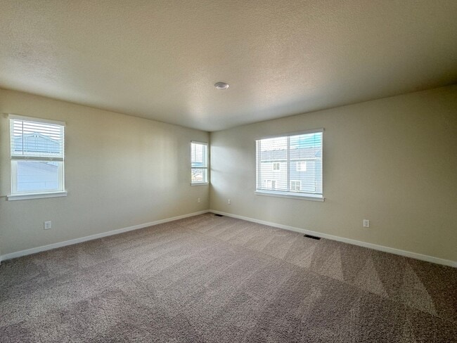Photo - Beautiful newer House in Timnath Lakes!