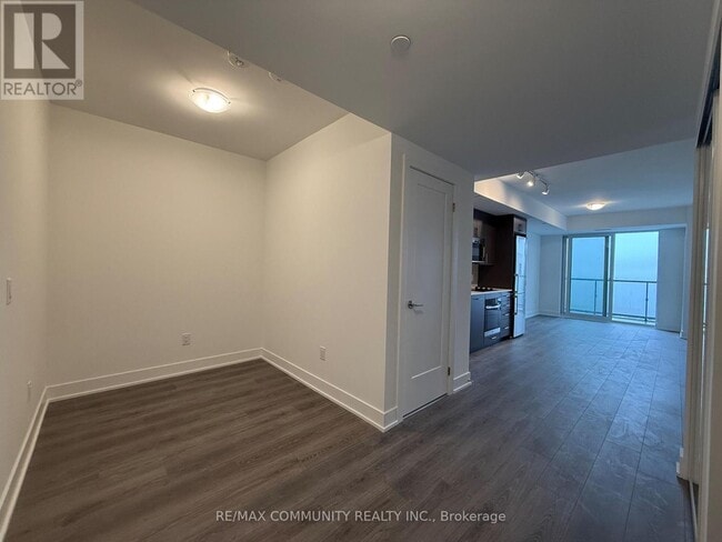 Photo - 2545 Simcoe St N Unit 2611