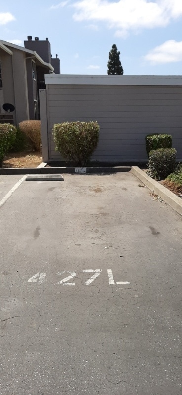 Photo - 427 W Laurel Dr Unit L