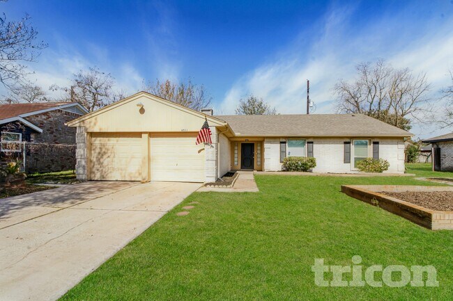 Building Photo - 6511 Grey Oaks Dr