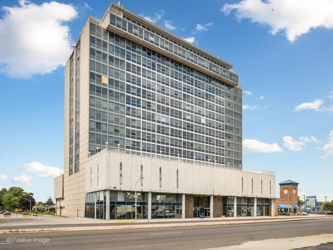 Building Photo - 7234 W North Ave Unit 610