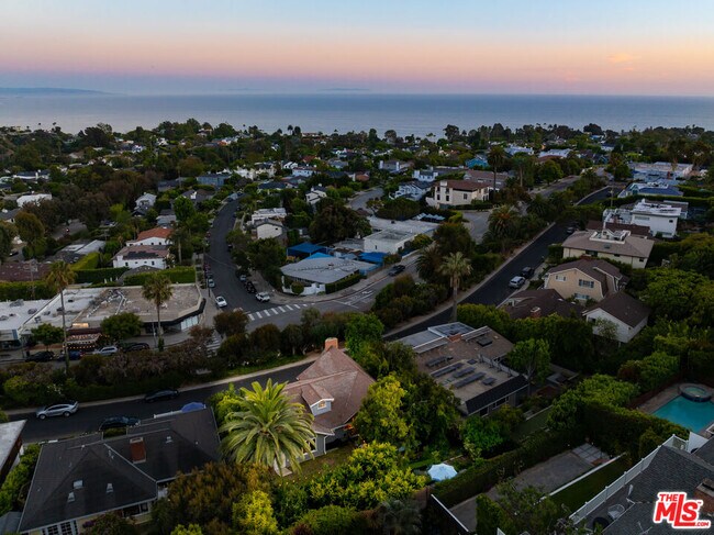 Photo - 16655 Marquez Terrace