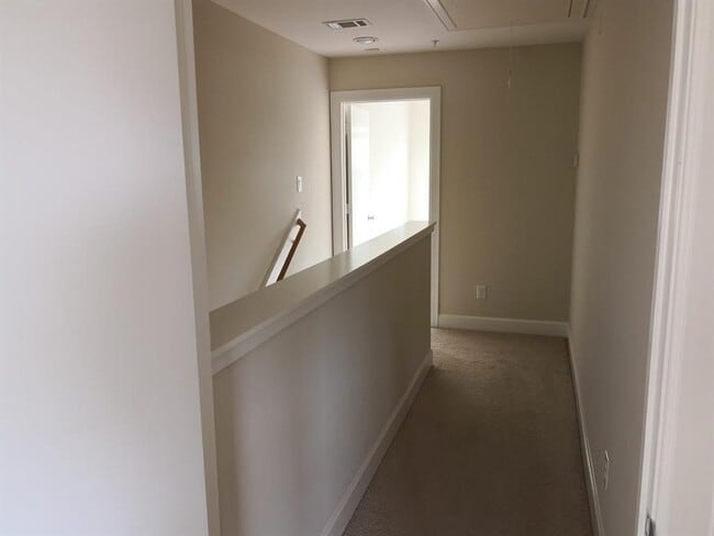Building Photo - 2710 Hullsmith Dr Unit 1502 Rental