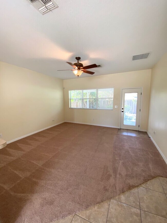 Photo - 3300 SW 26th St Unit 101 (MU13)