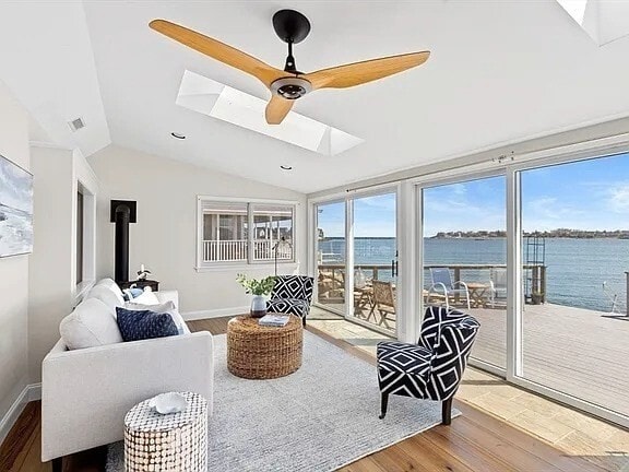 Photo - 30 Lighthouse Rd