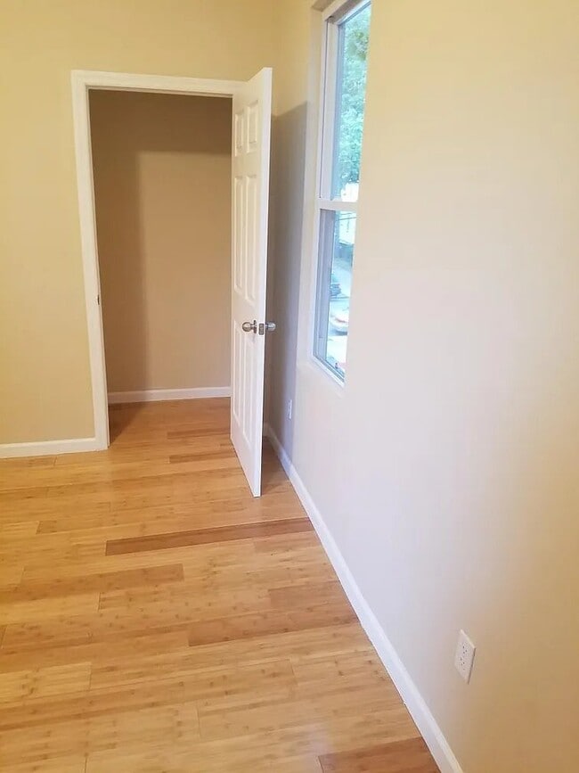 Photo - 192 Scheerer Ave Unit Apt 2