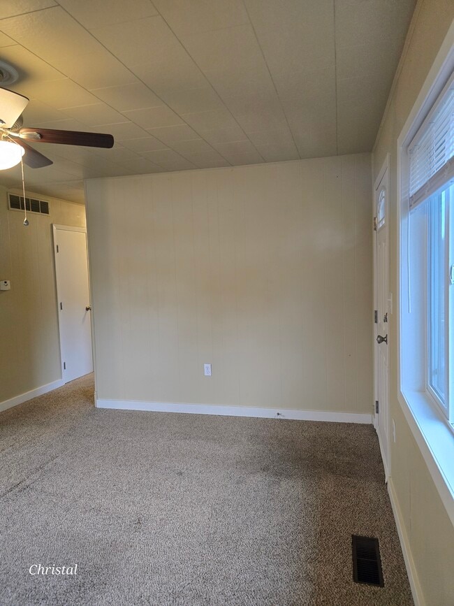 Photo - 2531 Stephenson Ave