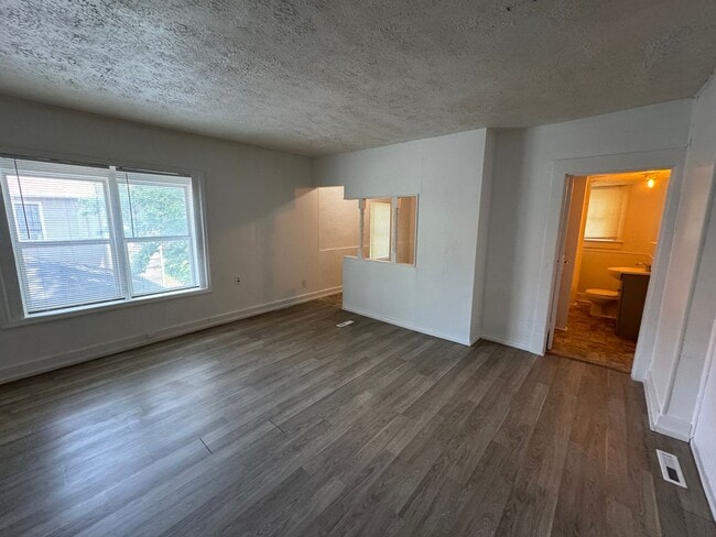 1517 E Michigan St Unidad 3