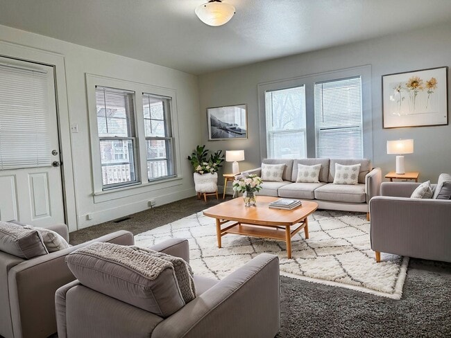 Photo - 1701 W. Kiowa-