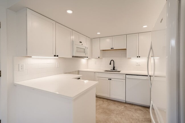 Photo - 8167 W 90th Dr