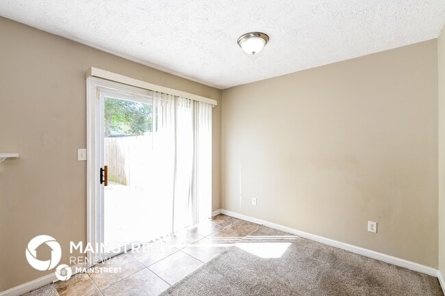 Photo - 1687 Hunting Creek Dr SE