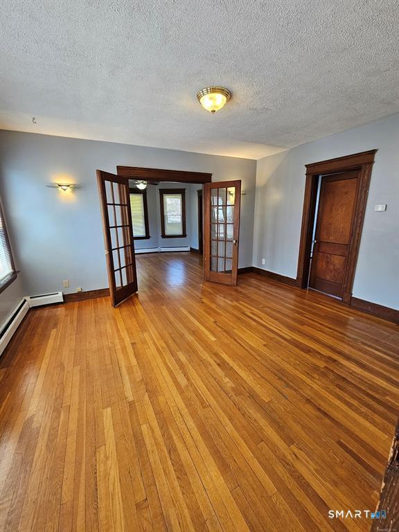 Photo - 75 Vernon St