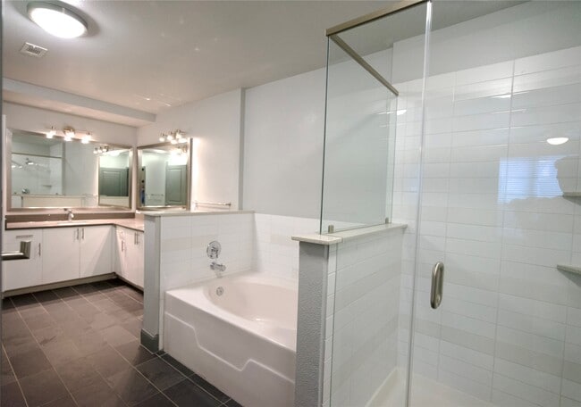 Photo - 3788 Richmond Ave.