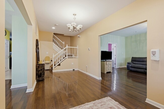 Photo - 2101 Allendale Rd