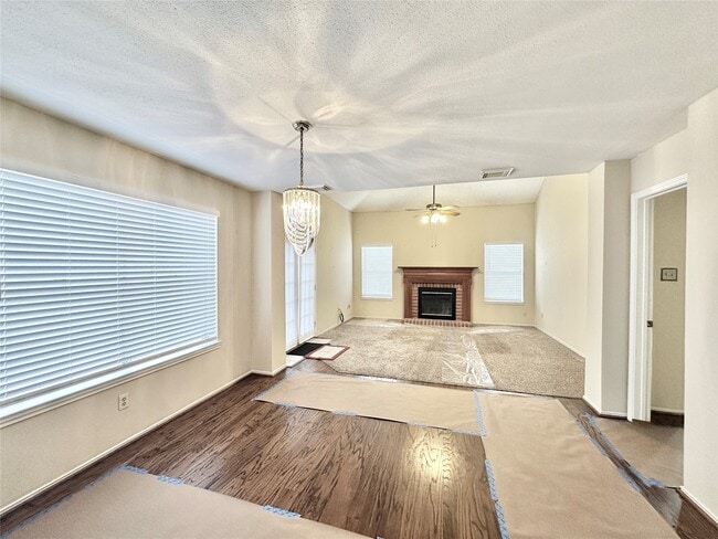 Photo - 16827 Ashbridge Ct