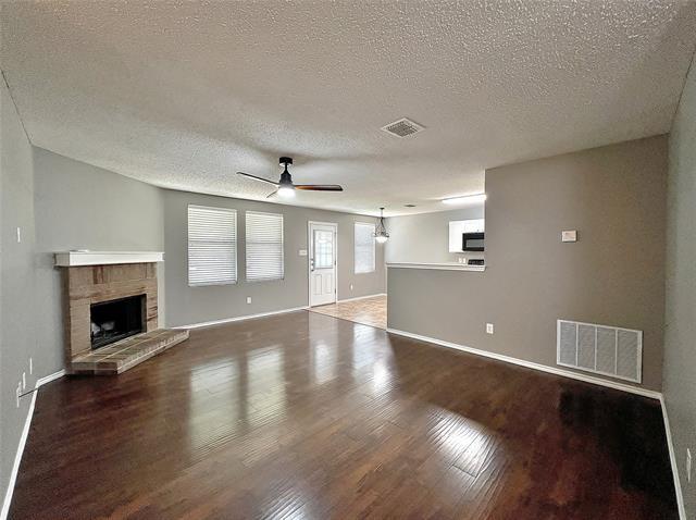 Photo - 1412 Anna Lea Ln