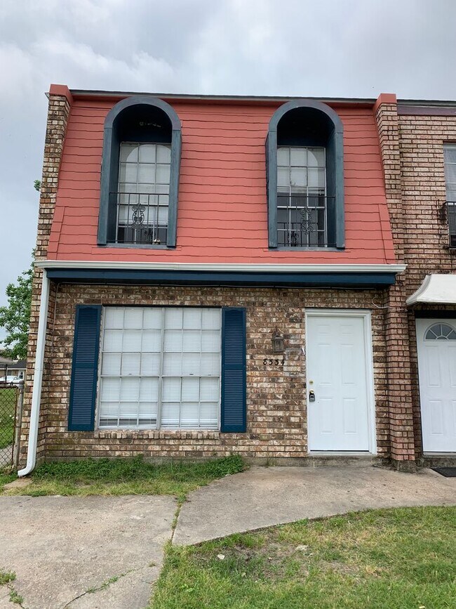 8532-34 Deerfield Dr.