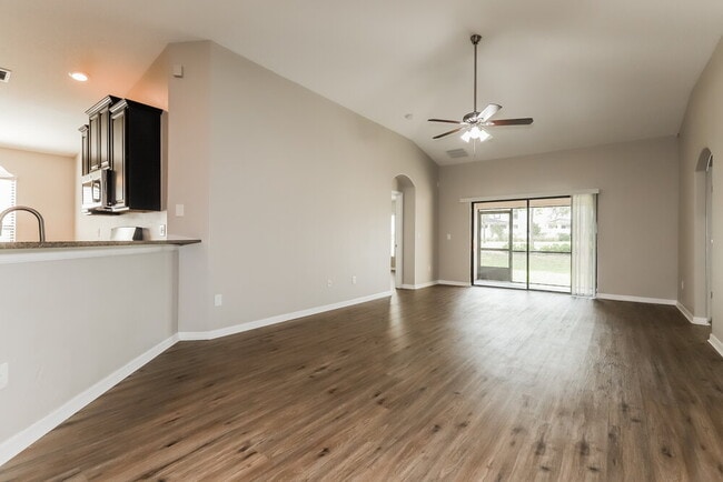 Photo - 14225 Stockwell Ln