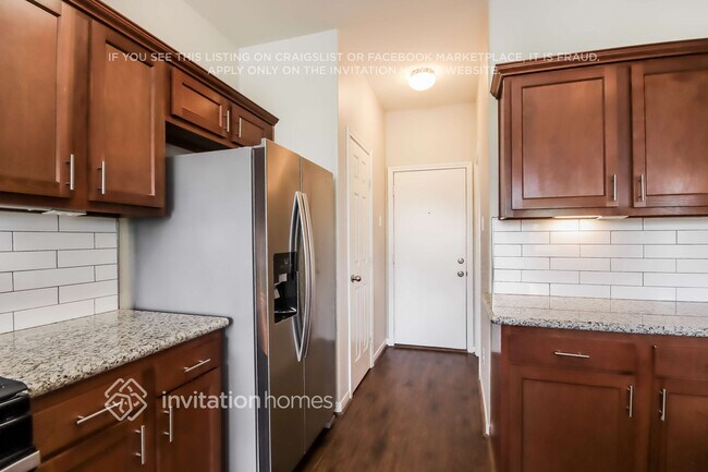 Photo - 18702 Walden Glen Cir