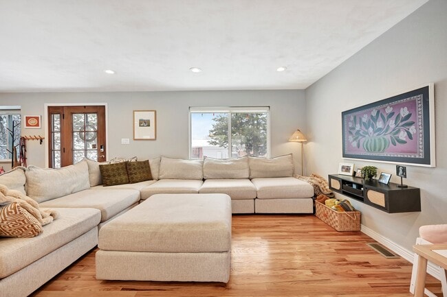 Photo - 6526 S Elizabeth Way