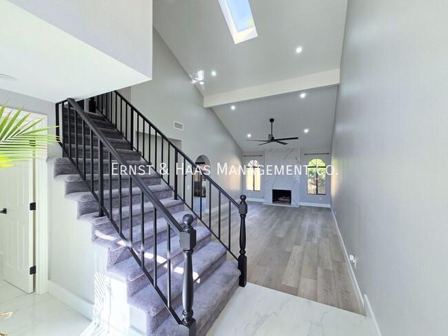 Photo - 16810 Picadilly Ln