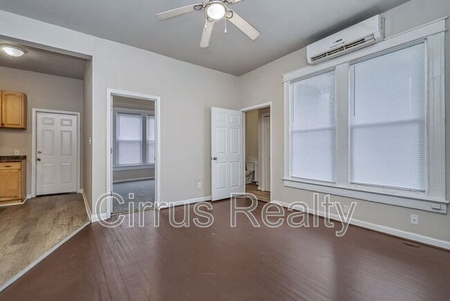 Photo - 301 Cedar St Unidad #3