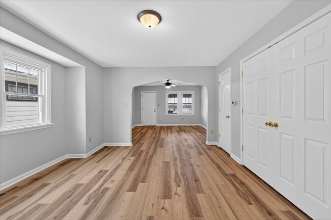 Photo - 533-533 N Sherman Dr Unit 531 N Sherman Drive